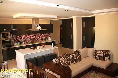 Sell 3-room apartment. Киев, регенераторная — photo 1