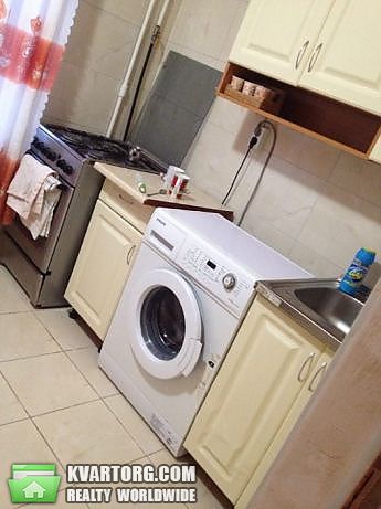 Rent out 1-room apartment. Киев,  Введенская — photo 1