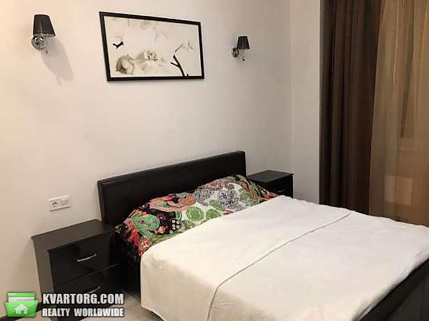 Rent out 1-room apartment. Киев, ул. Вячеслава Черновола — photo 1