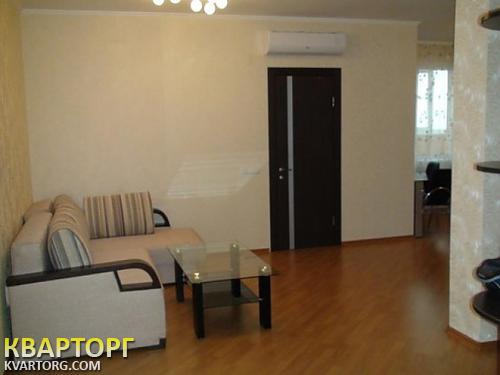 Rent out 2-room apartment. Киев,  Лайоша Гавро — photo 1
