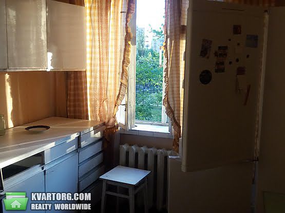 Sell 3-room apartment. Киев,  Малиновского — photo 1