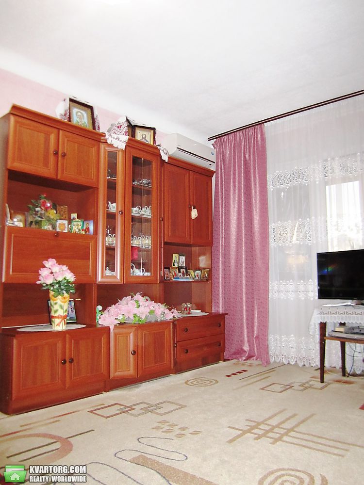 Sell 2-room apartment. Киев,  Киквидзе — photo 1