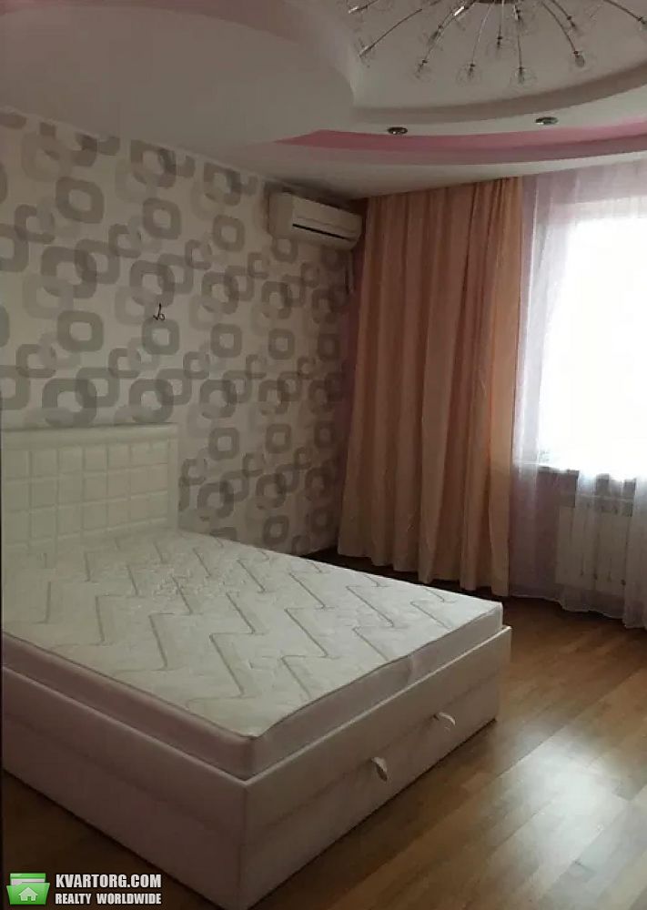 Rent out 4-room apartment. Киев,  Днепровская наб — photo 6
