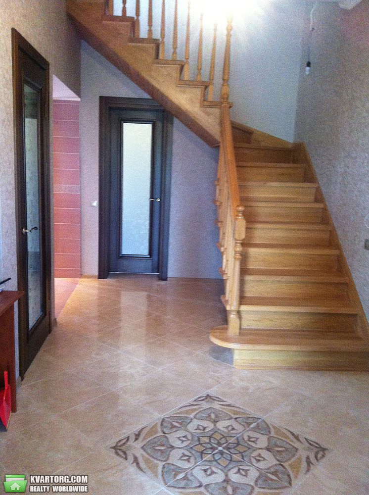 Sell house. Киевская обл.,  Школьная — photo 2