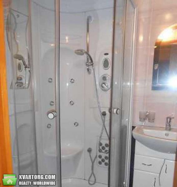 Rent out 1-room apartment. Киев, Киото — photo 3