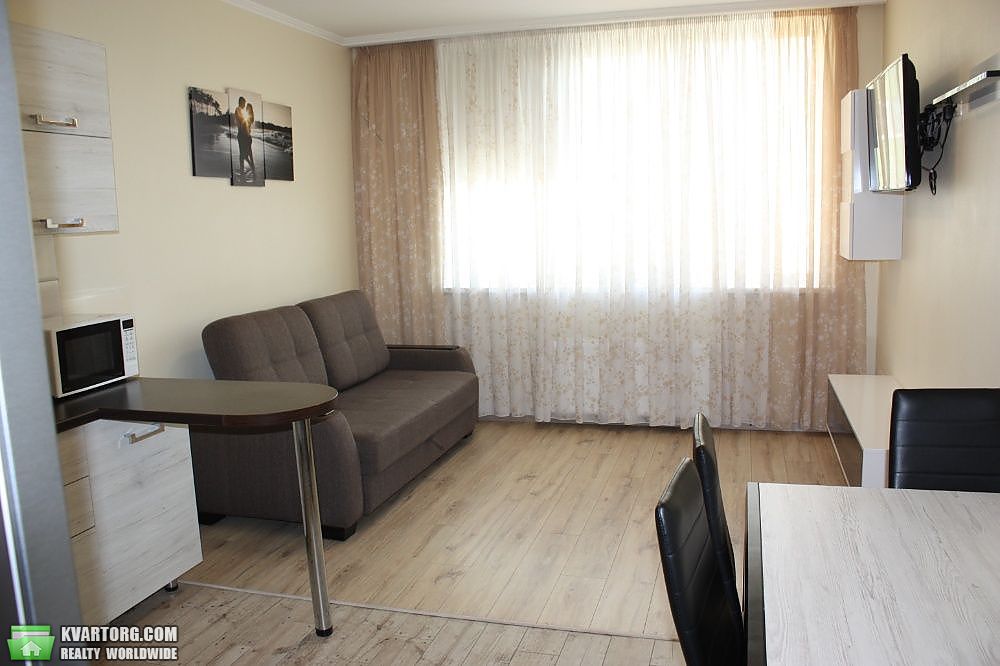 Sell 1-room apartment. Киев,  Герцена — photo 2
