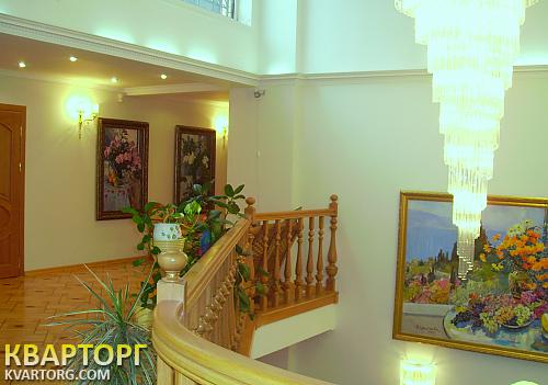 Sell house. Киев,  Героев Сталинграда пр — photo 6