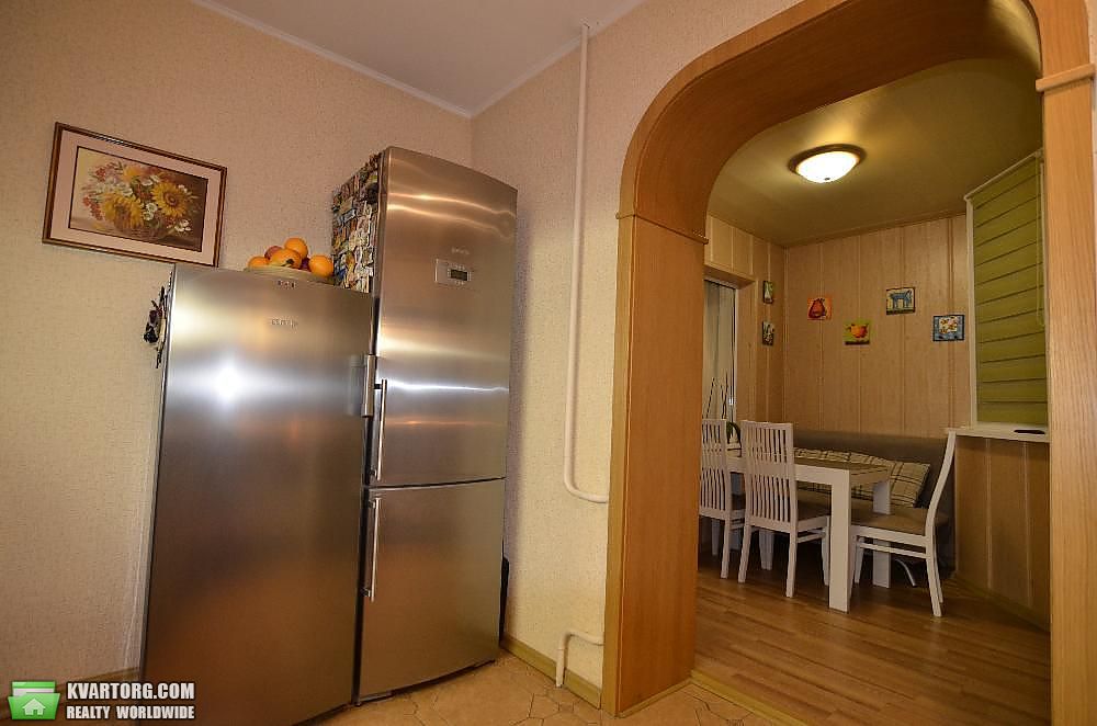 Sell 3-room apartment. Киев,  Ревуцкого — photo 3
