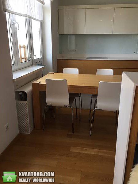 Rent out 3-room apartment. Киев,  Урловская — photo 7