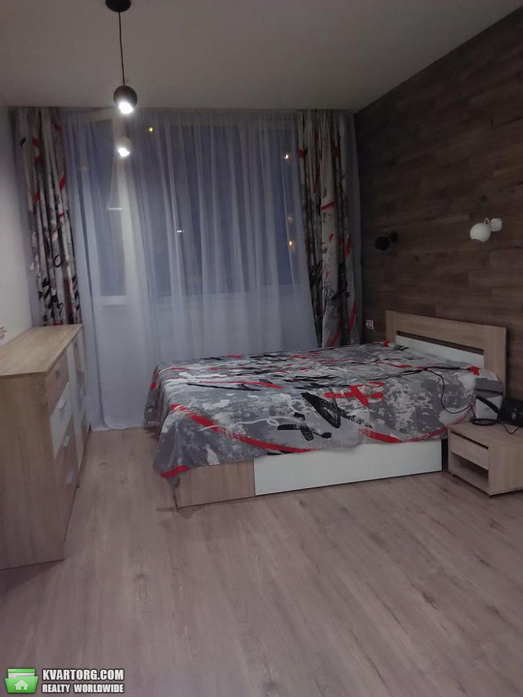 Rent out 1-room apartment. Киев,  Мельникова — photo 6