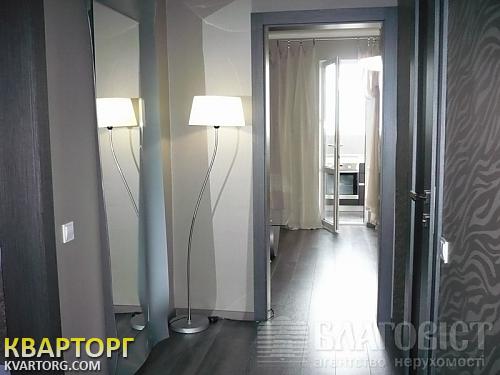 Sell 2-room apartment. Киев, Лаврухина — photo 1