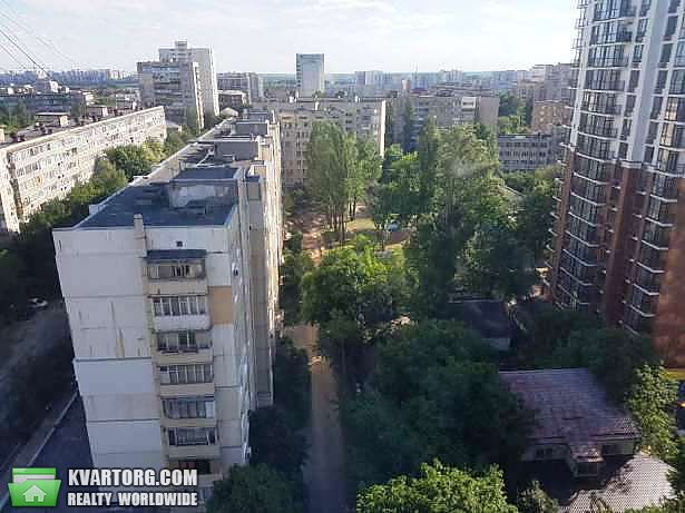 Sell 3-room apartment. Киев,  Соломенская — photo 1