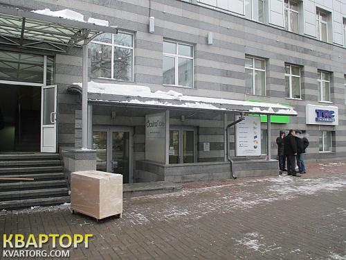 Rent out office. Киев, Жилянская — photo 1