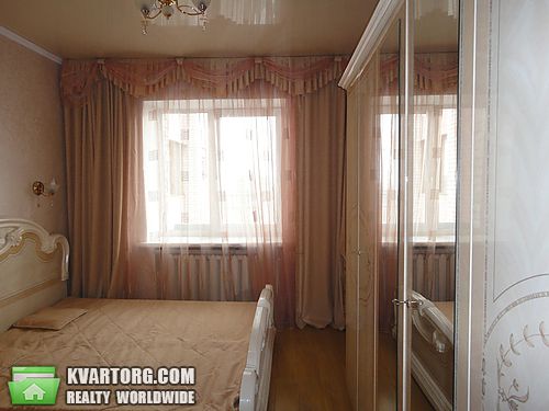 Rent out 3-room apartment. Киев, Ревуцкого — photo 4