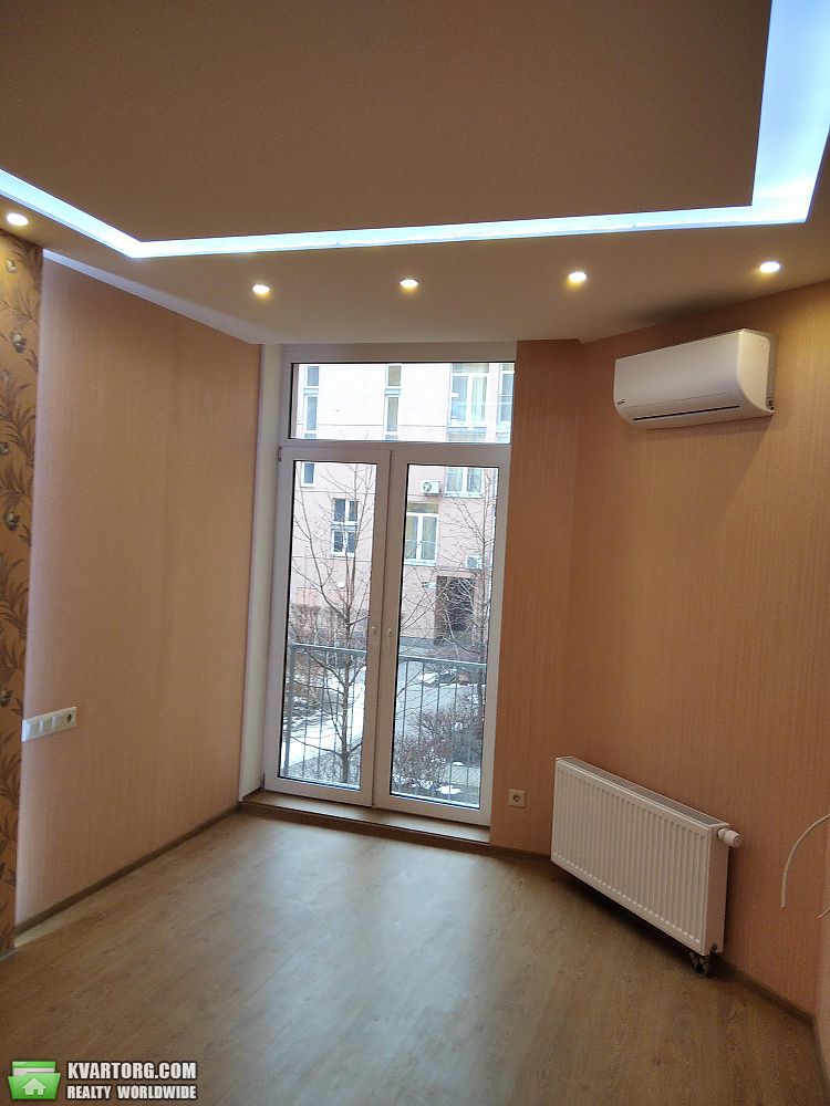 Sell 2-room apartment. Киев, Регенераторная — photo 1