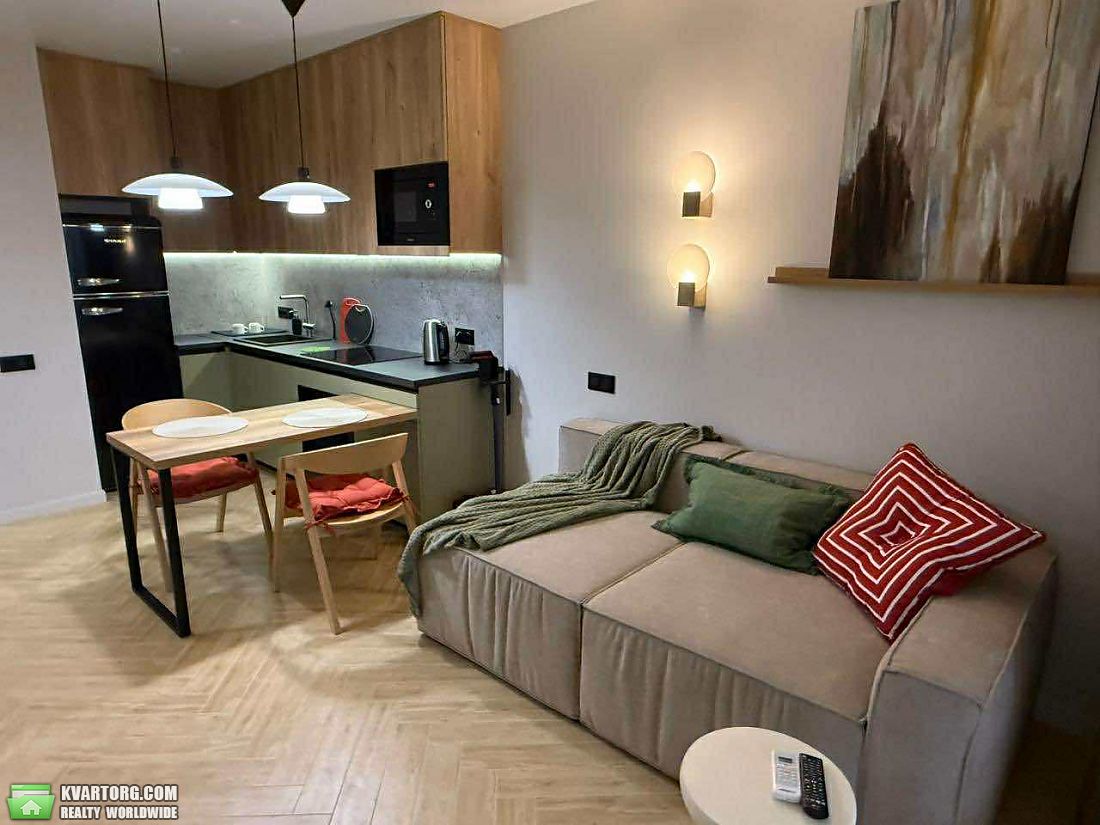 Rent out 2-room apartment. Киев, Некрасова — photo 4
