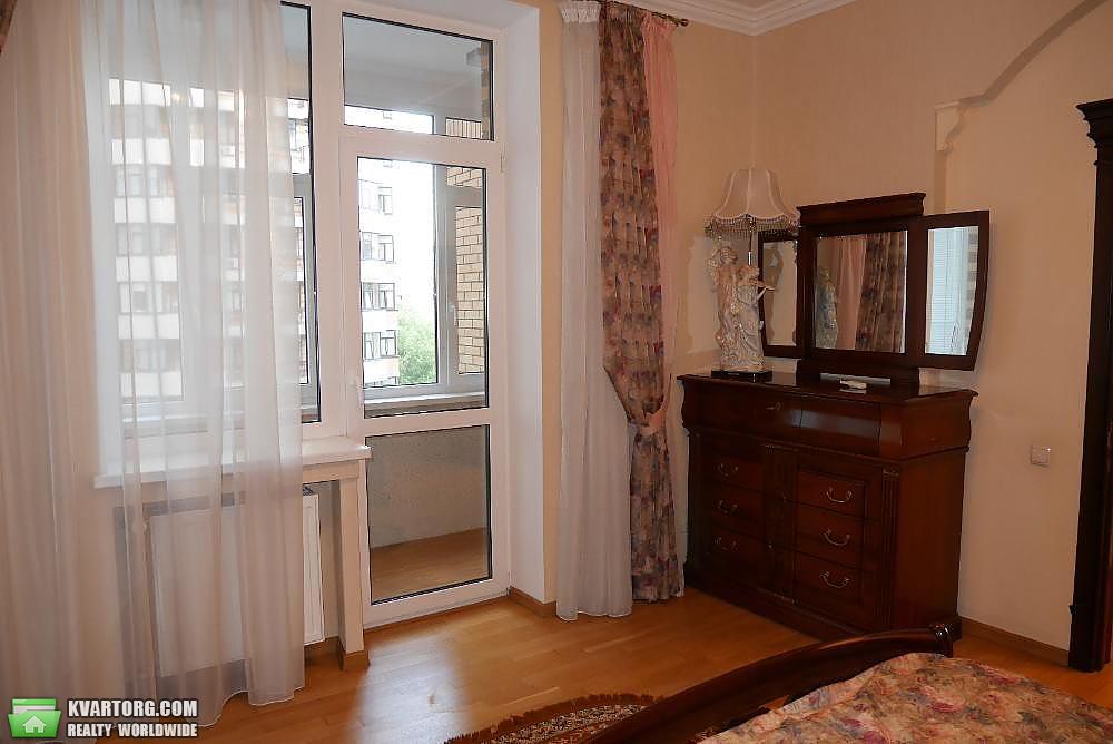 Rent out 3-room apartment. Киев,  Леси Украинки бул — photo 4
