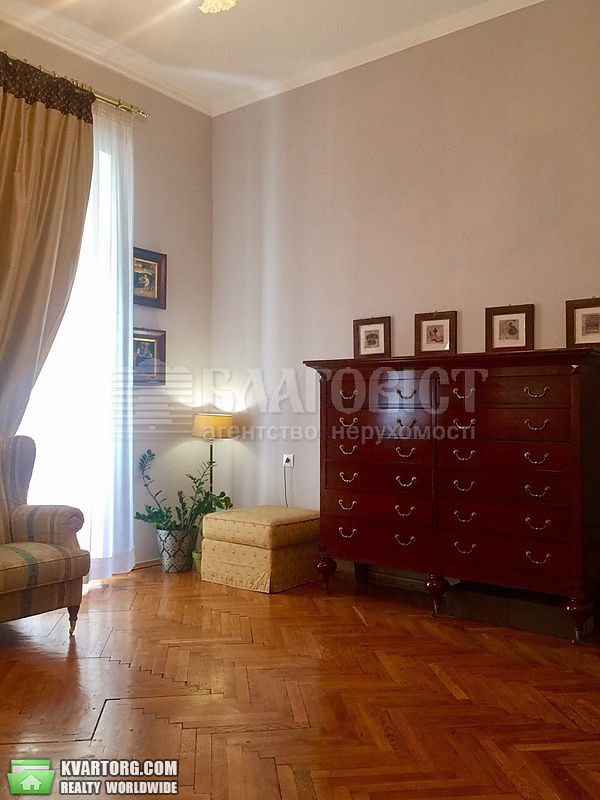 Sell 3-room apartment. Киев,  Московская — photo 2