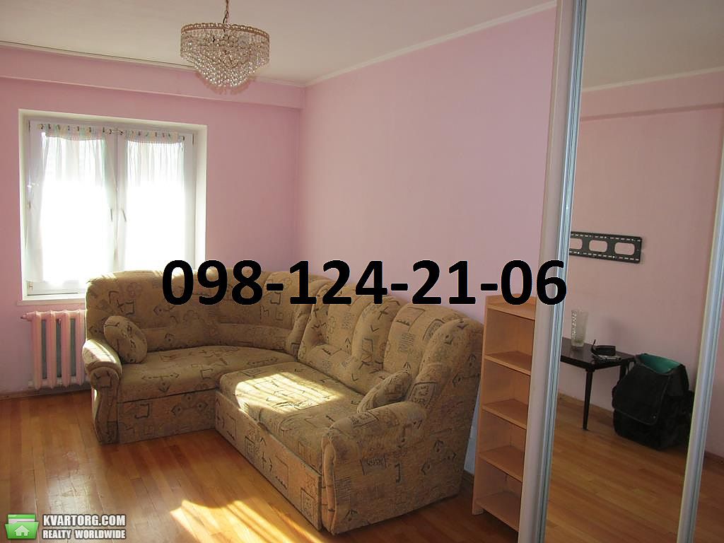 Rent out 2-room apartment. Киев,  Челябинская — photo 4