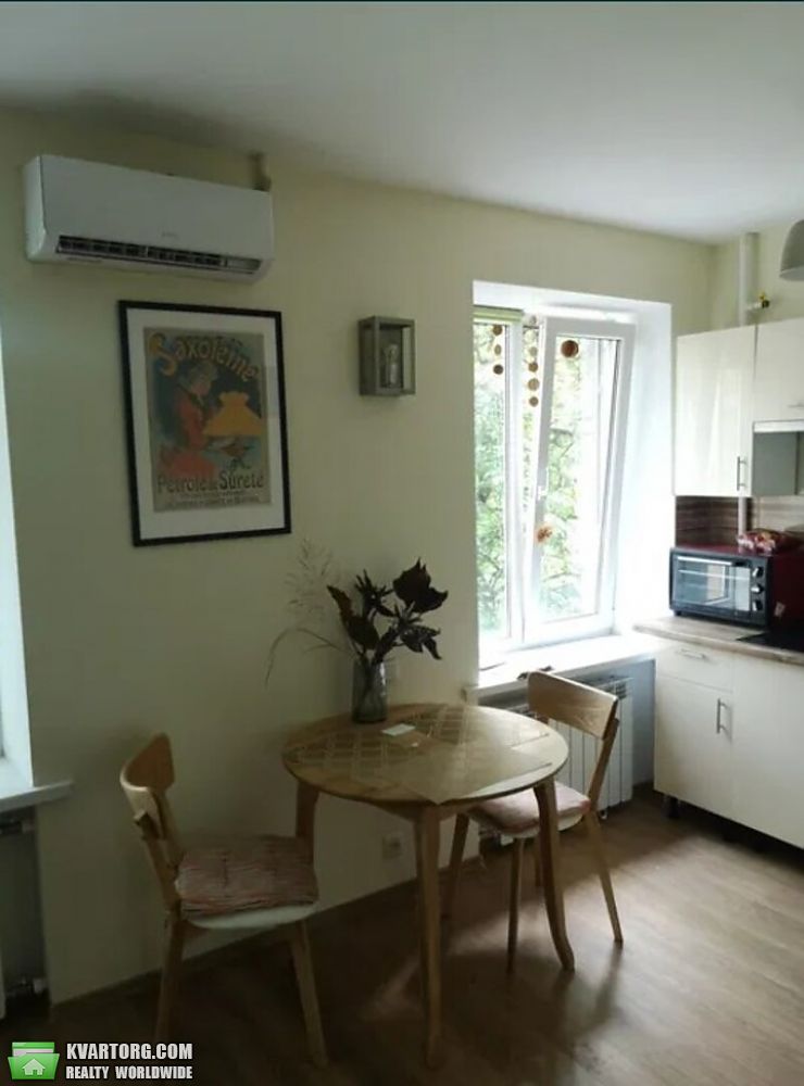 Rent out 1-room apartment. Киев, Джона Маккейна — photo 4