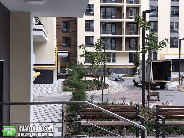 Sell 3-room apartment. Киев, Журавлиная — photo 1