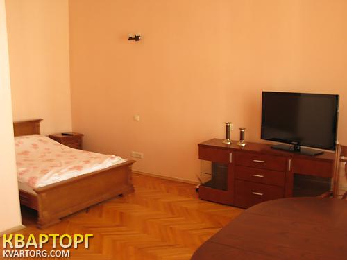 Rent out 1-room apartment. Киев,  Саксаганского — photo 3