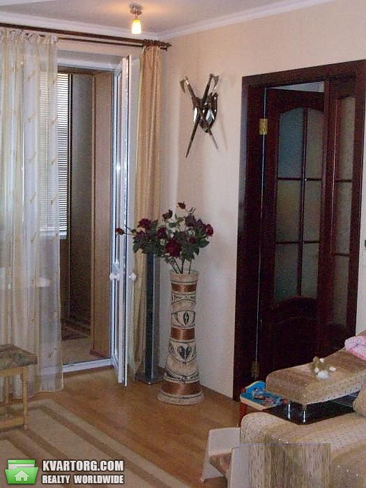 Sell 3-room apartment. Киев,  Старонаводницкая — photo 3