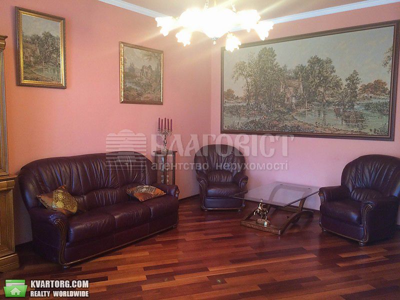 Rent out 3-room apartment. Киев,  Шелковичная — photo 1