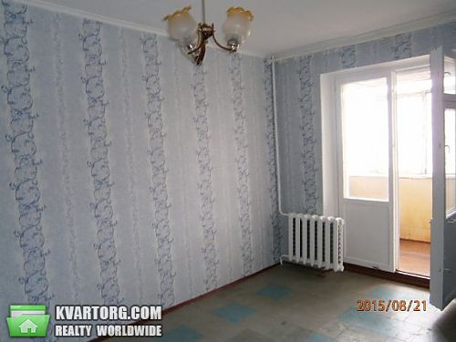 Sell 2-room apartment. Днепропетровск, Космодромная — photo 1