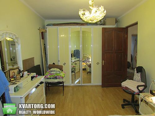 Sell 3-room apartment. Киев,  Автозаводская — photo 5