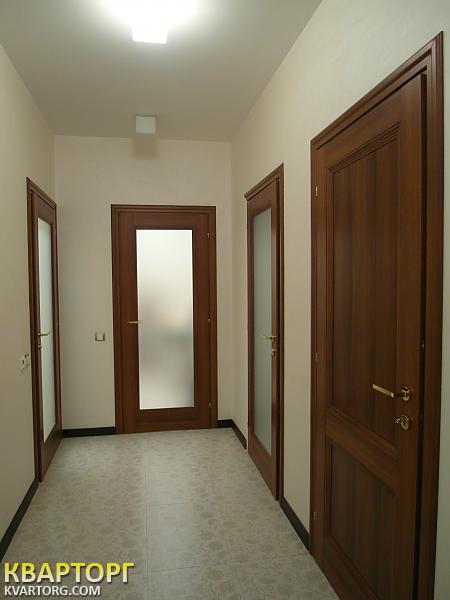 Sell 3-room apartment. Киев,  Щорса — photo 9