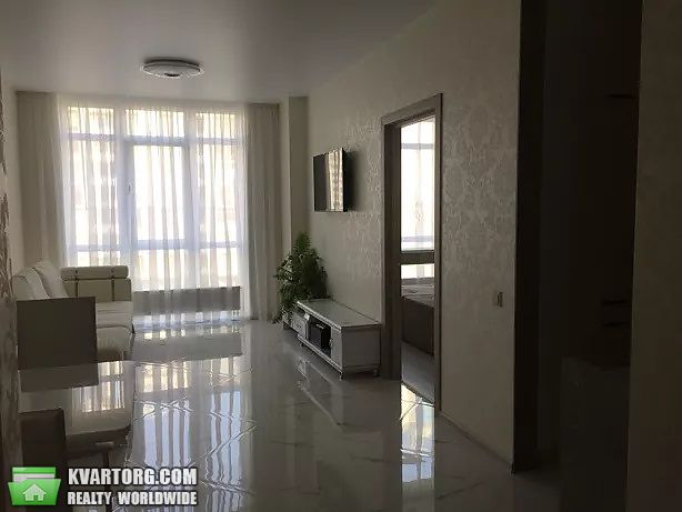 Rent out 3-room apartment. Киев, Кахи Бендукидзе — photo 1