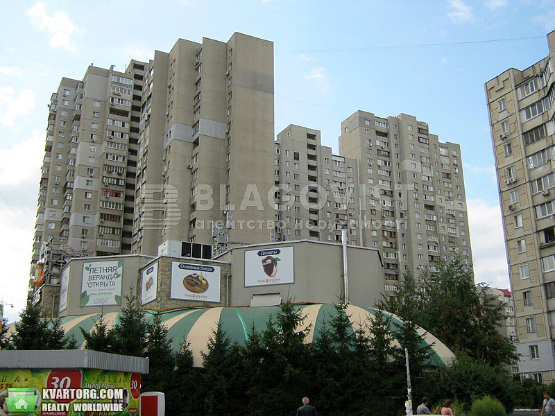 Rent out 2-room apartment. Киев,  Декабристов — photo 8