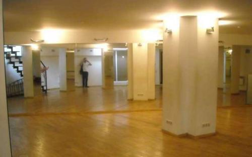 Rent out office. Киев, Героев Сталинграда просп. — photo 1