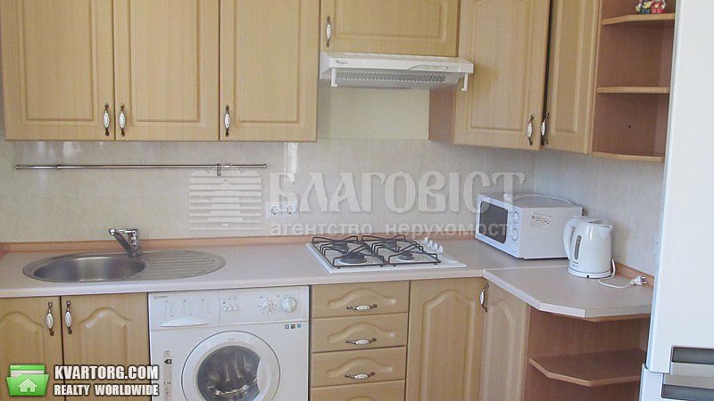 Rent out 2-room apartment. Киев, Ивана Мазепы — photo 3
