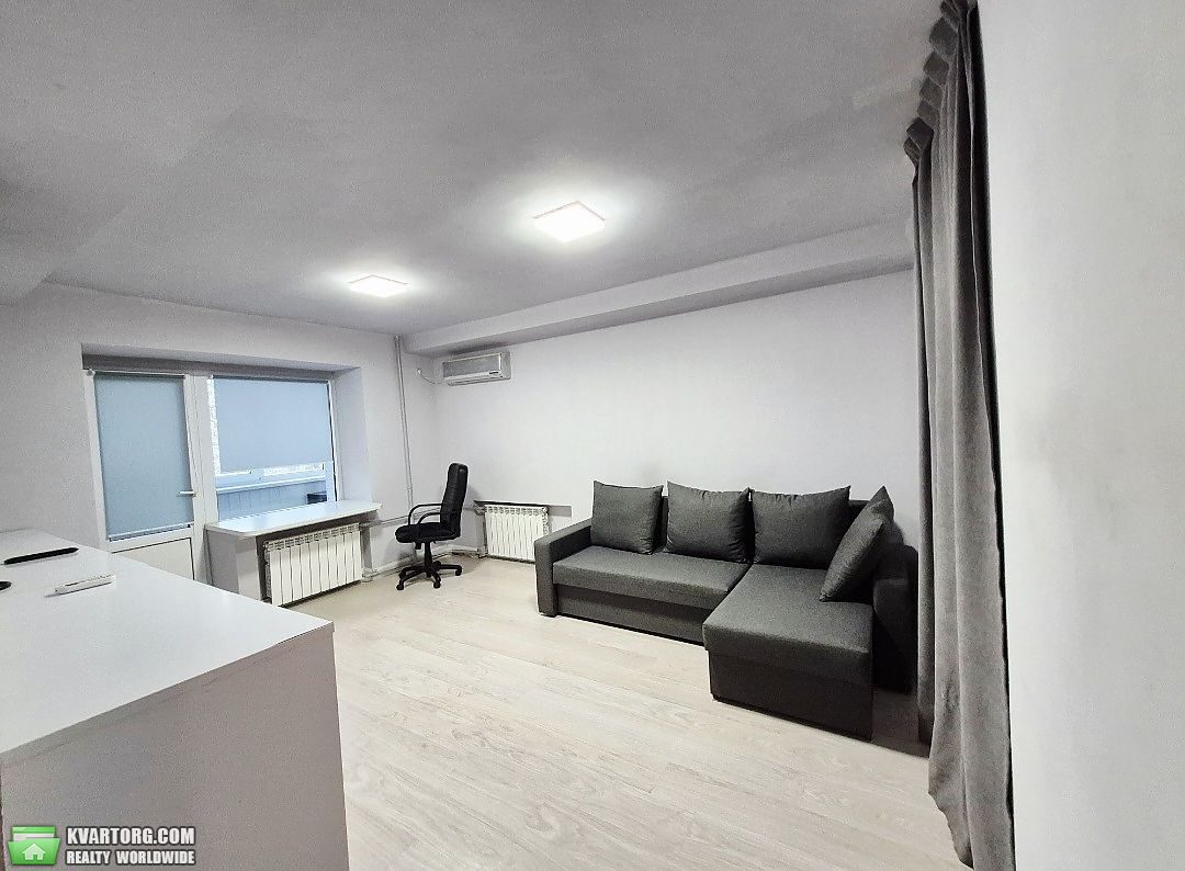 Rent out 1-room apartment. Киев, Русанівська набережна — photo 1