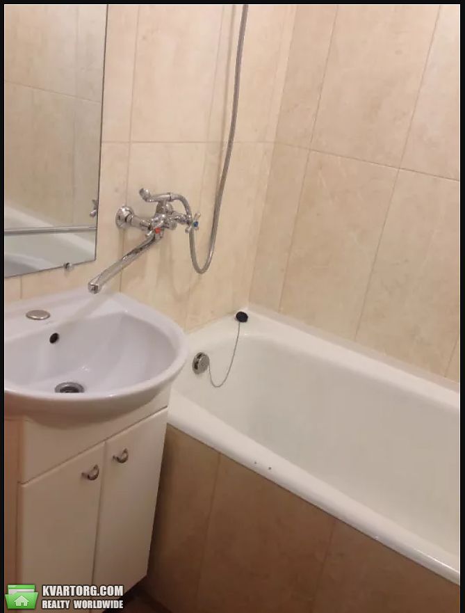 Rent out 3-room apartment. Киев, Бурмистенко — photo 10
