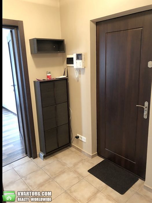 Rent out 2-room apartment. Киев,  Уборевича — photo 7