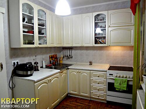 Sell 3-room apartment. Киев,  Приречная — photo 1