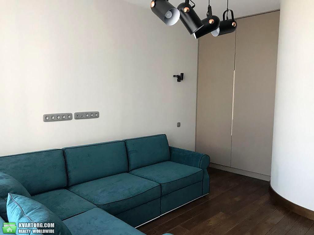 Sell 3-room apartment. Киев,  Драгомирова — photo 1