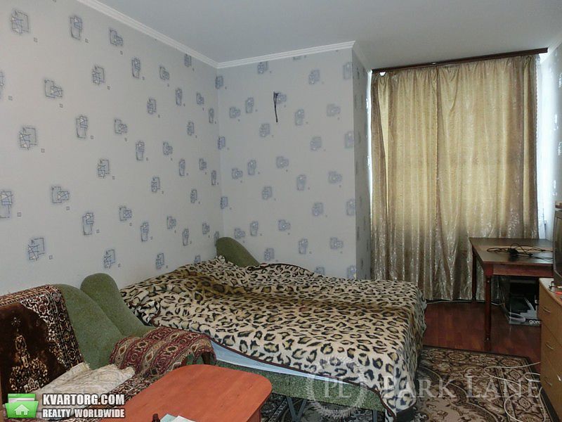 Sell 1-room apartment. Киев,  Бажана — photo 2