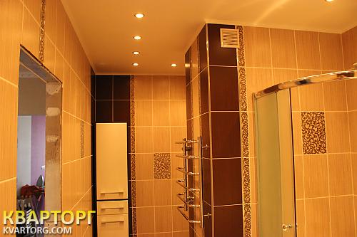 Sell 3-room apartment. Киев,  Олевская — photo 8