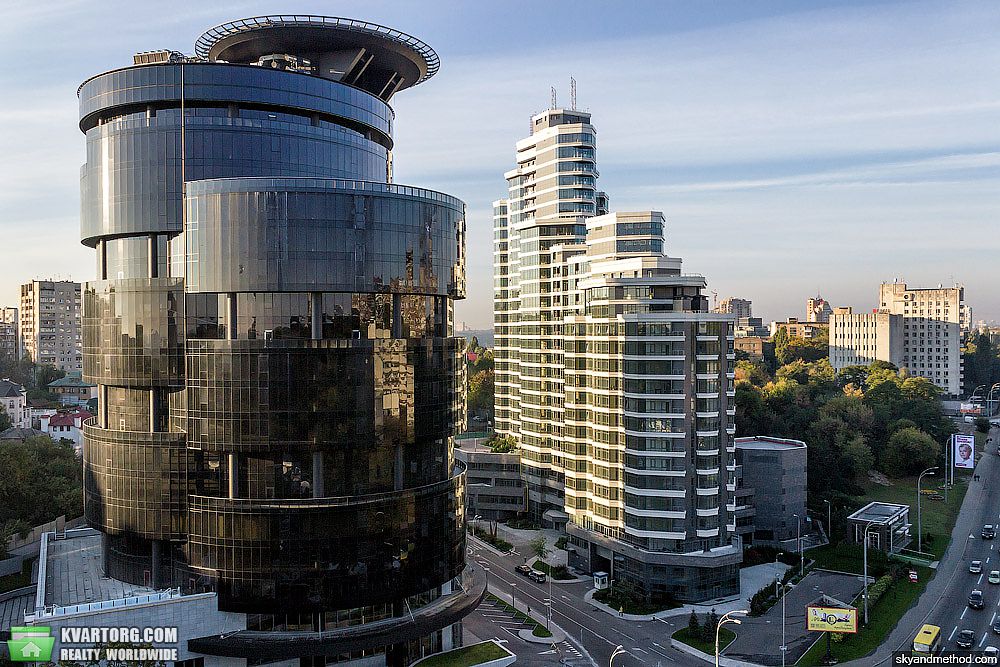 Sell multi-room apartment. Киев,  Струтинского — photo 2