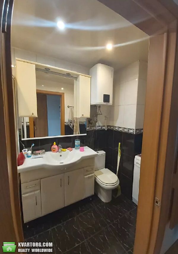 Sell 1-room apartment. Киев,  Зодчих — photo 9