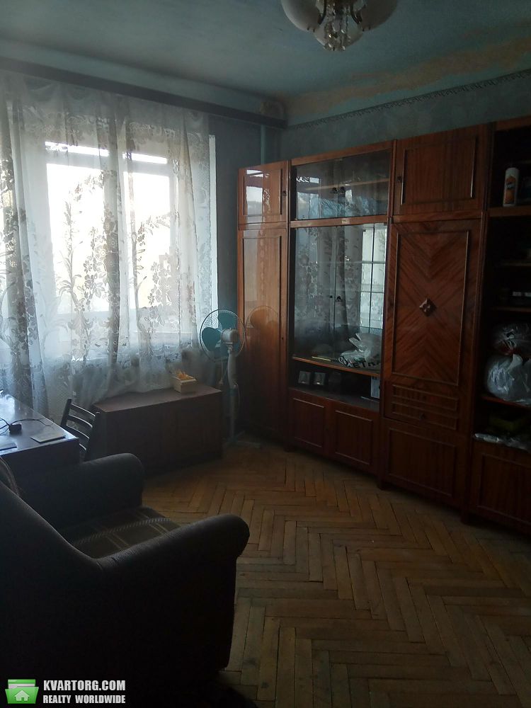 Sell 1-room apartment. Киев,  Автозаводская — photo 1