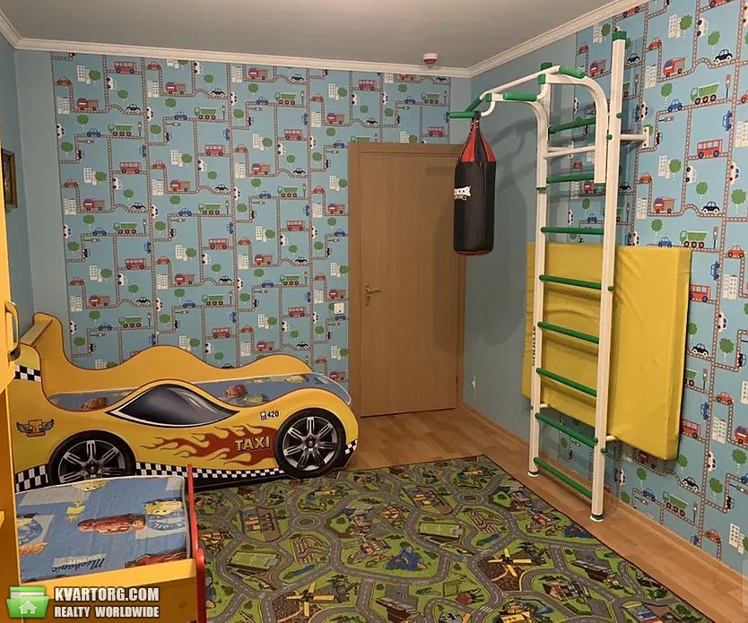 Rent out 3-room apartment. Киев,  Урловская — photo 5