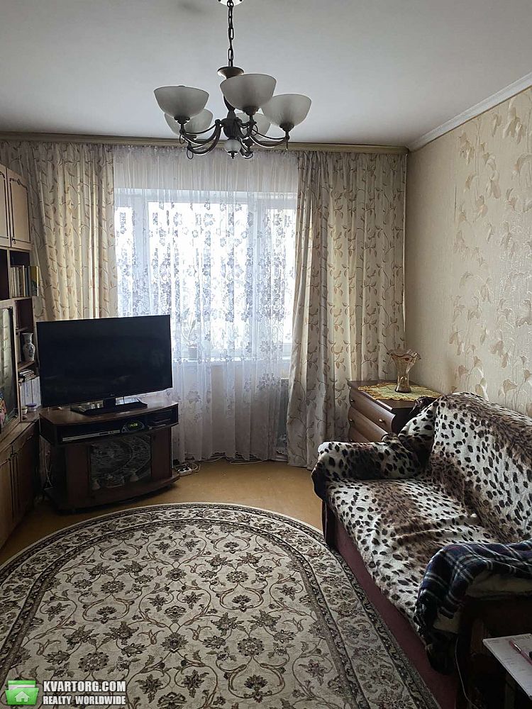 Sell 3-room apartment. Киев,  Большая Окружная — photo 1