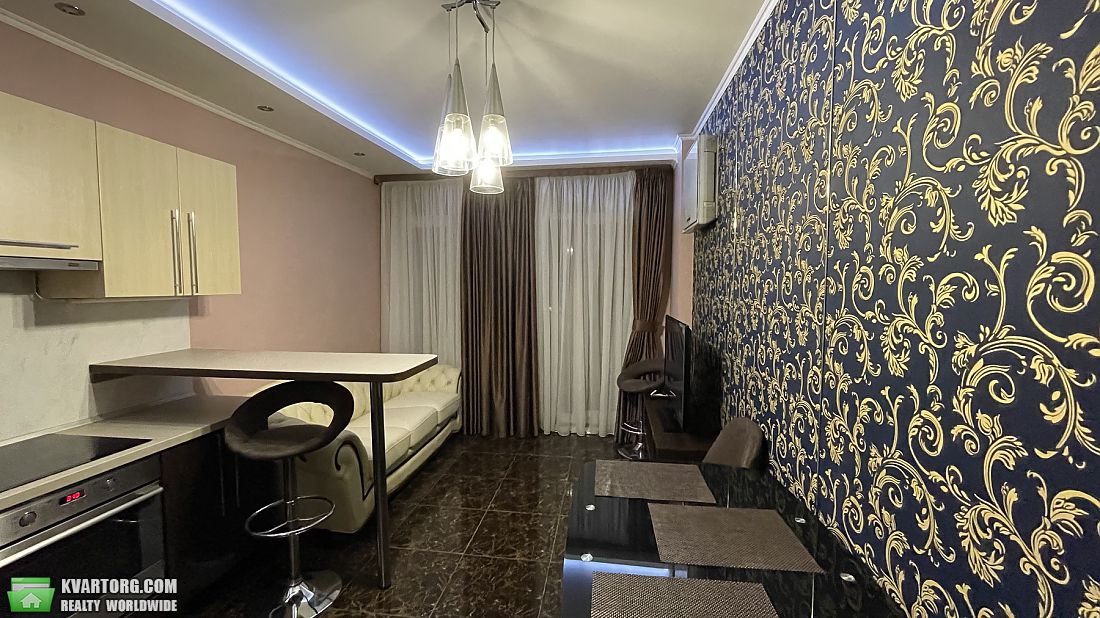 Rent out 1-room apartment. Киев, Регенераторная — photo 8