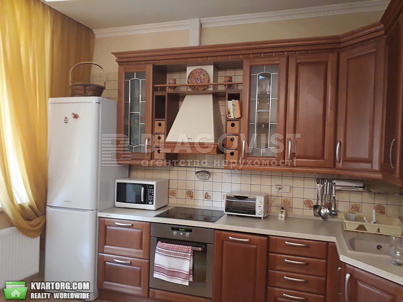 Rent out 3-room apartment. Киев,  Щорса — photo 7