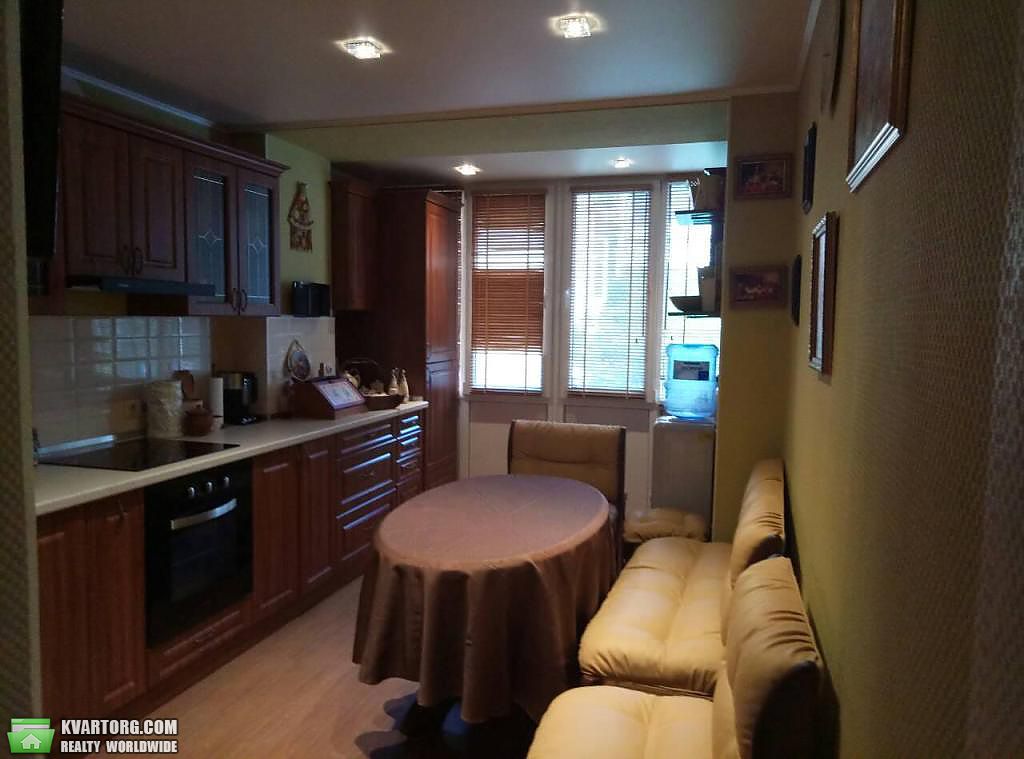 Rent out 3-room apartment. Киев,  Тарасовская — photo 5